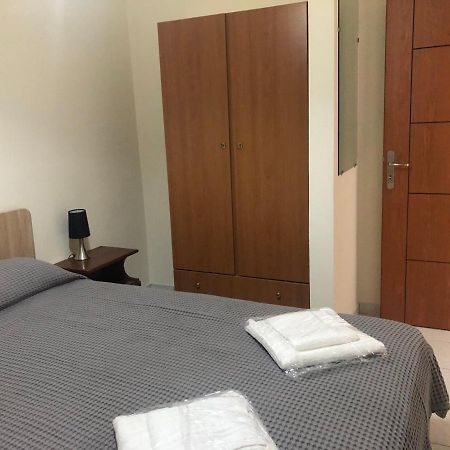 Savvas Apartments Bãi biển Bãi biển Plitra Ngoại thất bức ảnh