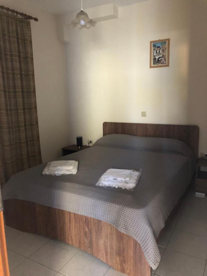 Savvas Apartments Bãi biển Bãi biển Plitra Ngoại thất bức ảnh